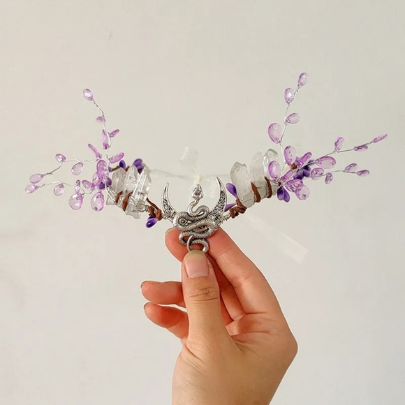 Beautiful crystal head pieces. I have 7 total - Picture 5 of 7